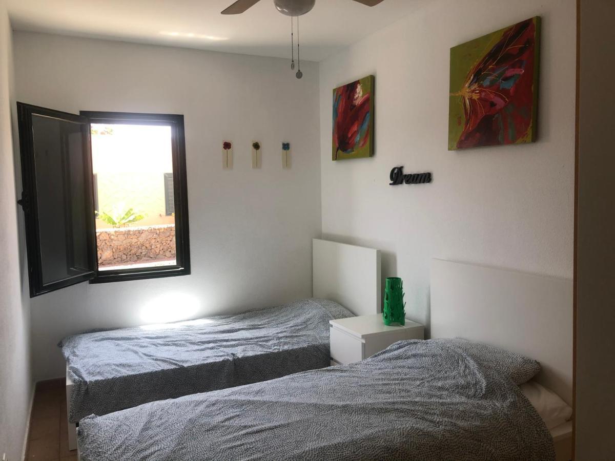 Lovely 2-Bed Villa In Corralejo Fuerteventura Bagian luar foto
